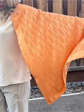 Hermes Echarpe Façonnée Grand H Silk Wool Stole Shawl Orange 75x180 cm w/ Box